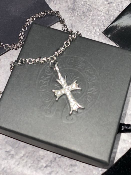 Кулон Chrome Hearts / Підвіска Хром Хартс хрест срібний з камінням