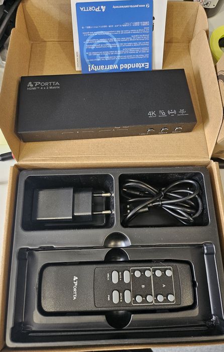 Przełącznik matrycowy Portta 4K 60Hz HDMI Matrix 4x2 PORTTA
