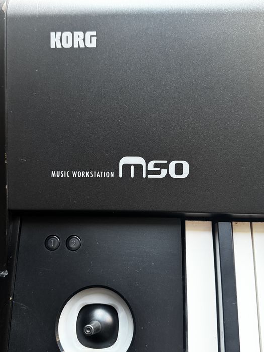 Синтезатор, електричне піаніно