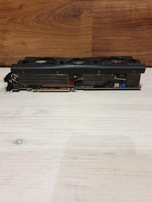Продам видеокарту NVIDIA GeForce EVGA RTX 3070 Ti 8GB.