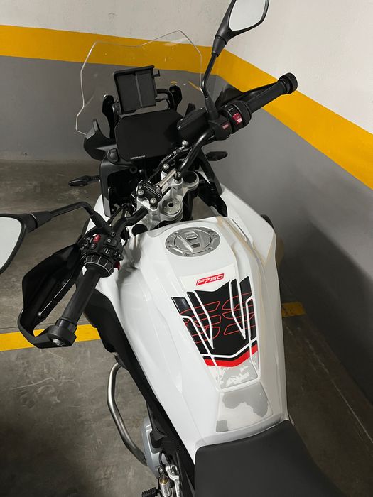 Bmw f750gs rebaixada