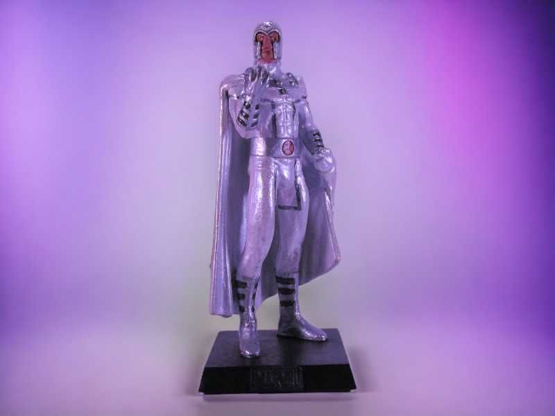 Figura inspirada em Magneto da Marvel
