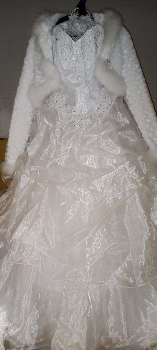 Продам свадебное платье