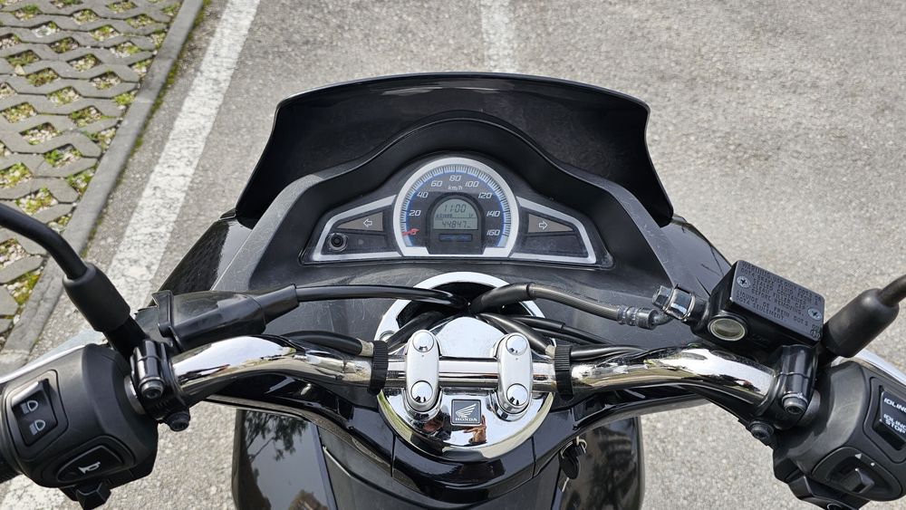 Pcx 125 em muito bom estado