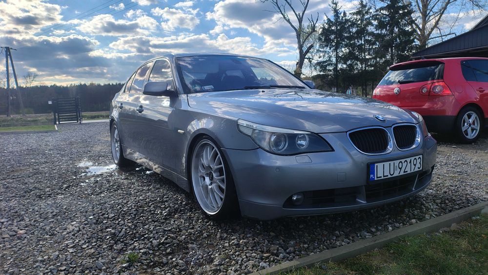 BMW 525i manual benzyna