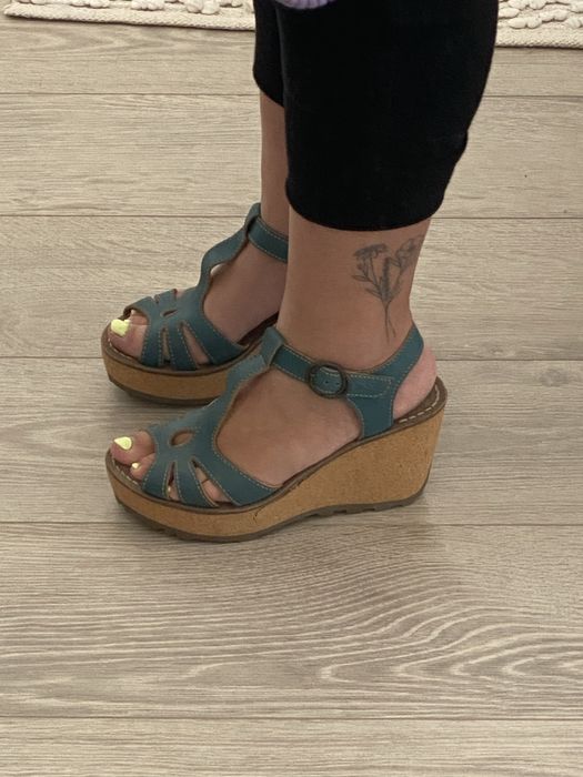 Sandálias Azuis da Fly London