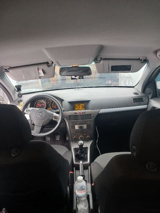Opel Astra h 1.6 Газ- бензин
