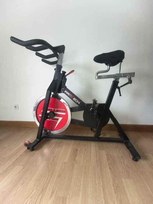 Bicicleta de ginásio
