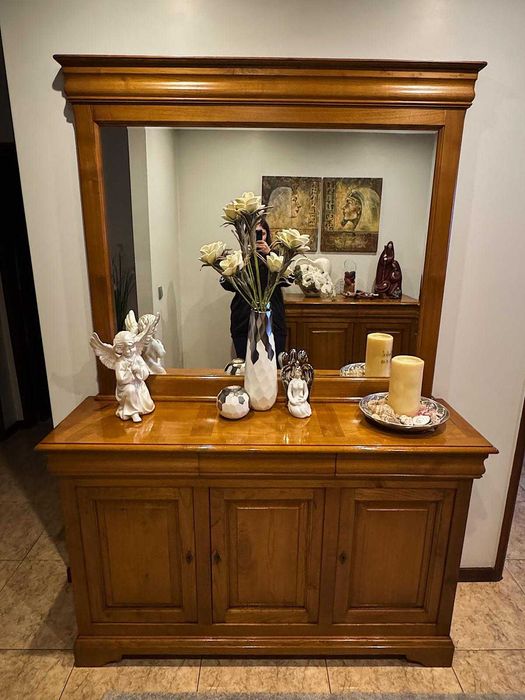 Aparador com espelho em madeira maciça