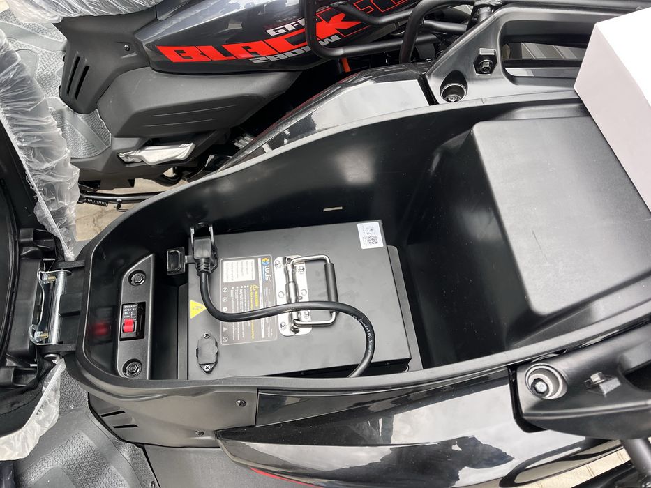 ‼️Безкоштовна доставка‼️Електроскутер Corso BlackFury2800W 72V40Ah