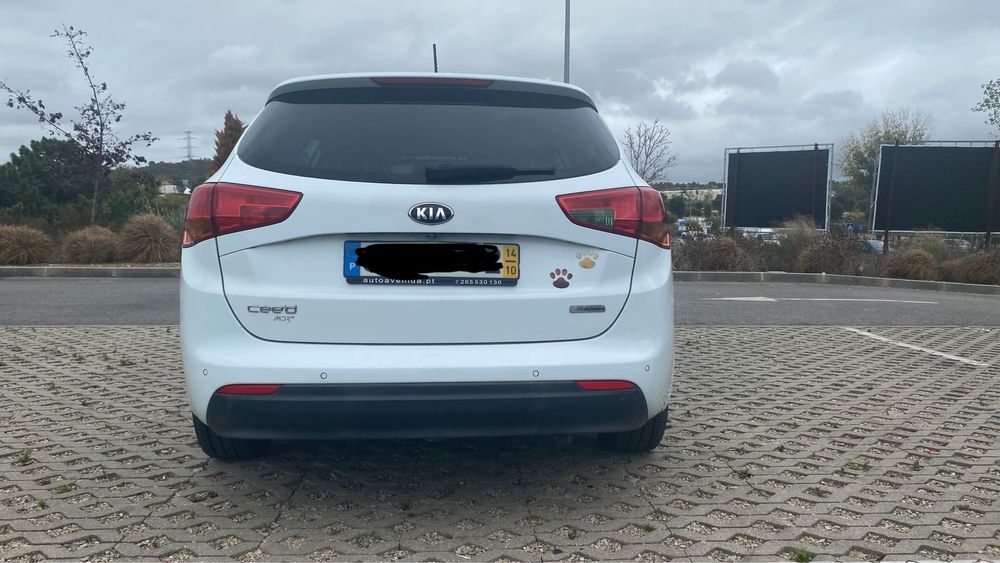 Carrinha Kia ceed