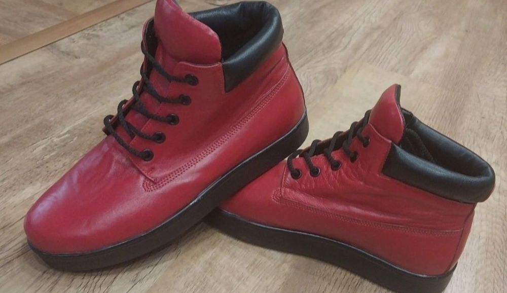 Шкіряні демисезонні сапожки