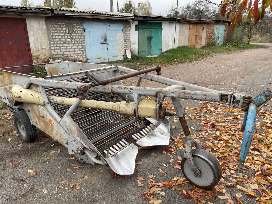 Картофлекопалка  причіпна Agromet z609