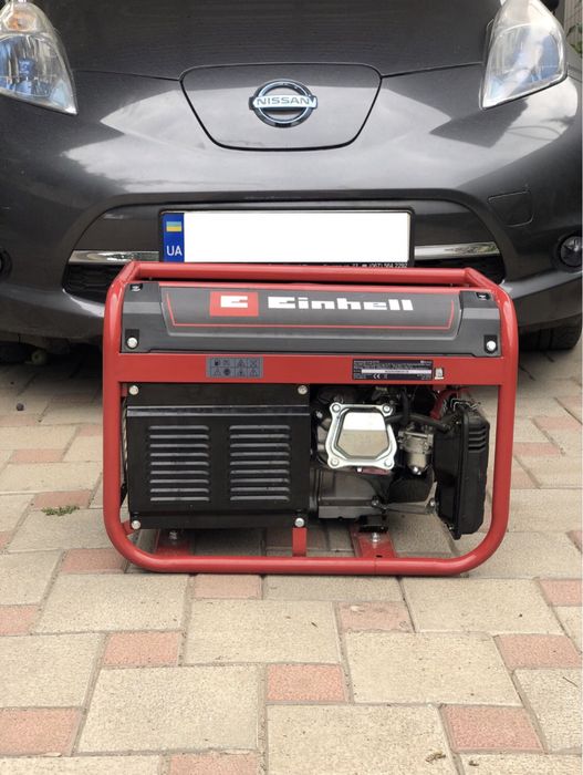Німецький генератор Einhell