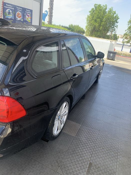 Bmw 316  e91  vendo ou troco