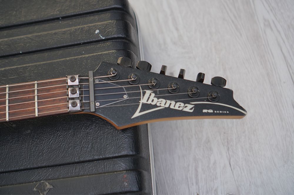 Ibanez RG550 galaxy black Dimarzio Tone Zone paf pro