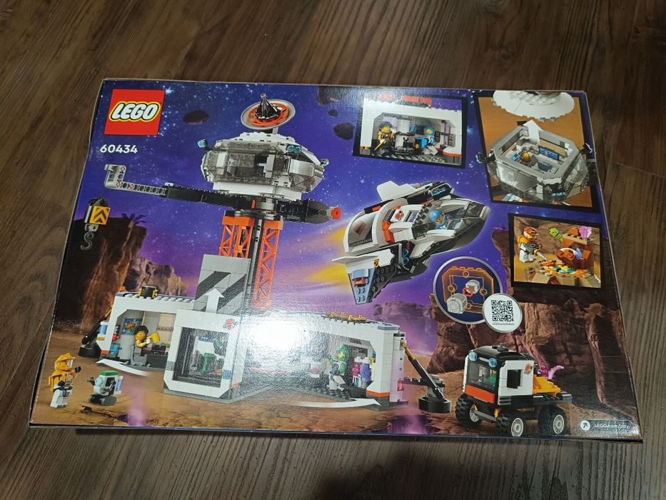 Lego 60434 - Space Base and Rocket Launchpad