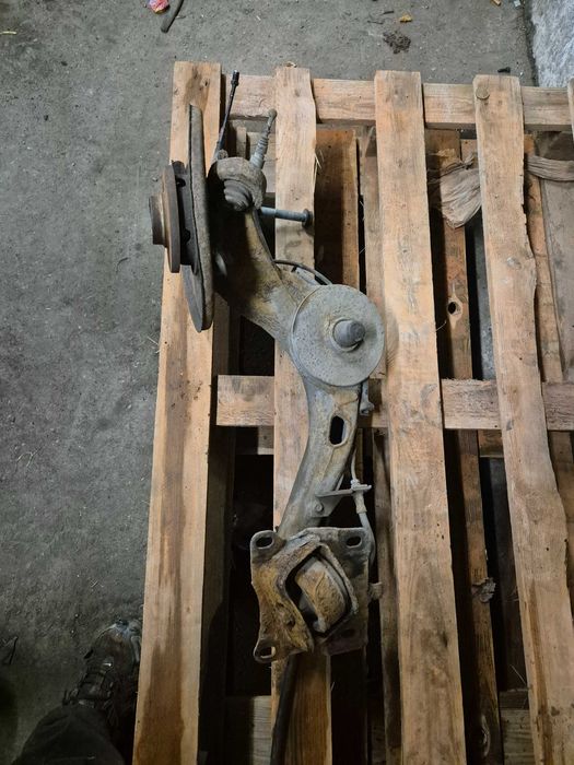 Wahacz zwrotnica tył prawa audi s3 8l