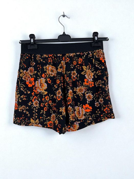 Samsoe Samsoe Nessie Shorts roz. S damskie szorty z wiskozy
