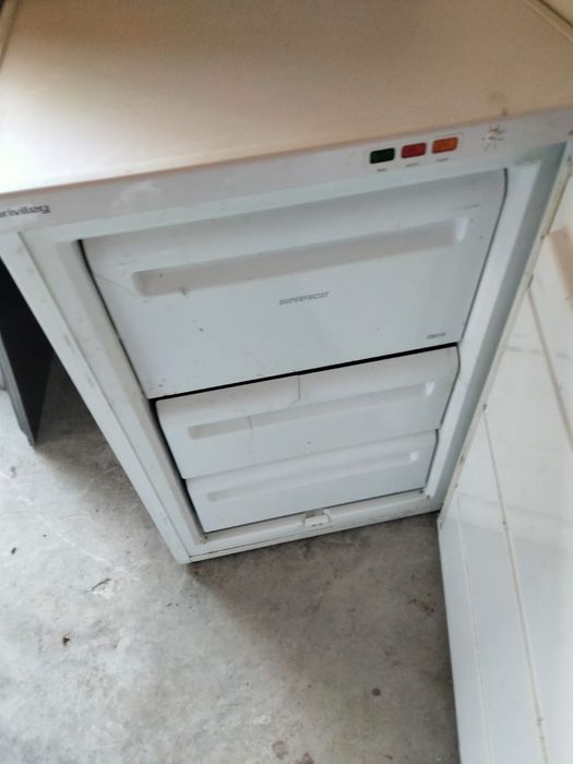 Zamrażarka 80 cm.