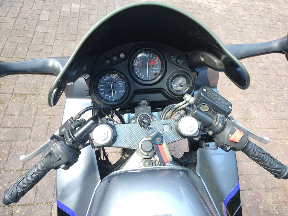 Honda CBR 600 F Переоформлення !