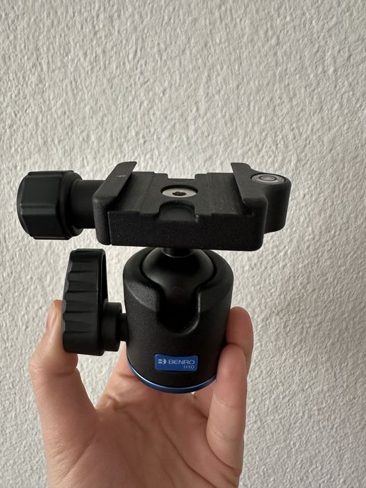 Штатив / Berno / Штатив Benro FIT19AIH0 + чохол / Трипод / для фото