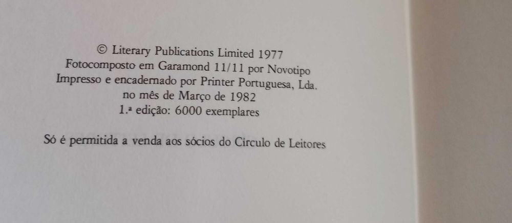 O Inimigo de Desmond Bagley - portes incluídos