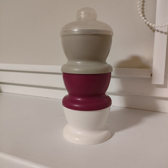 Pojemnik na mleko w proszku