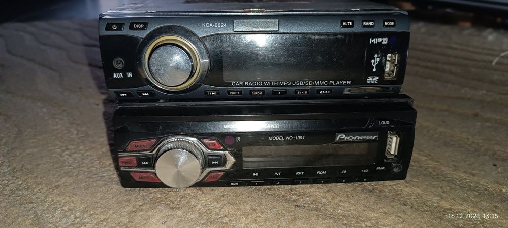 Автомагнитолы 2 штуки