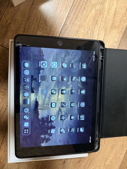 Продам Ipad 10.2 9поколения