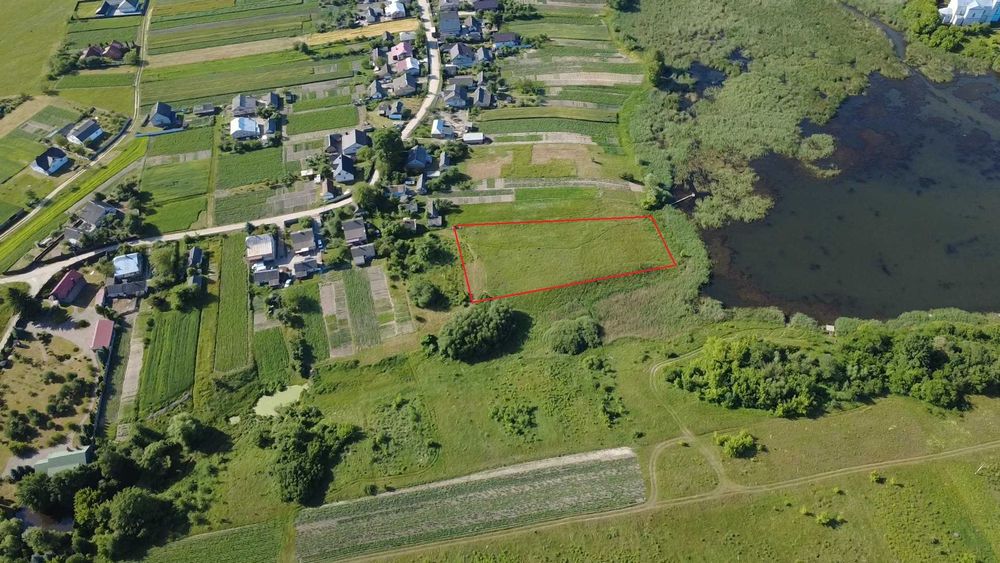 Ділянка 30 сот. Прямий вихід до озера