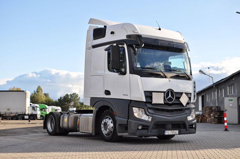 Mercedes-Benz