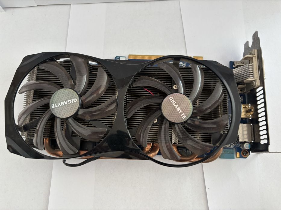 Gigabyte geforce 660