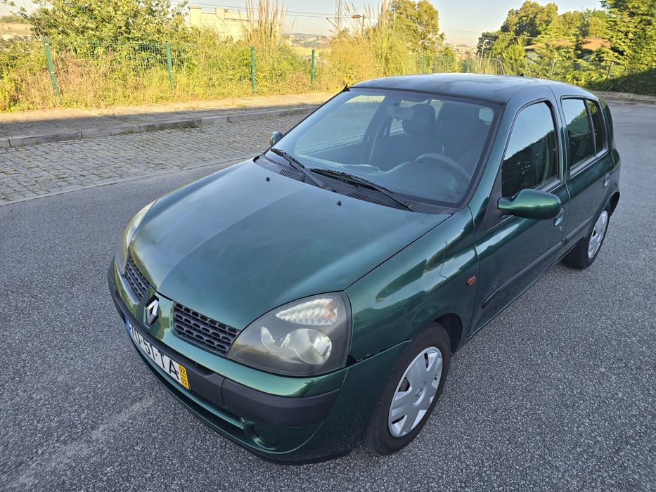 Renault Clio 1.2 - 127 Mil Km