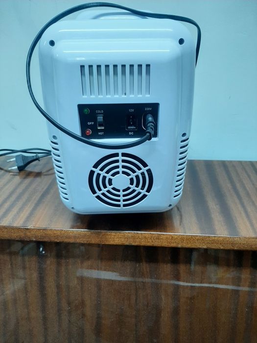 Холодильник міні, 220/12вольт