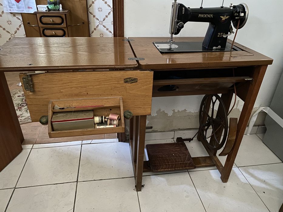 Maquina de costura Phoenix