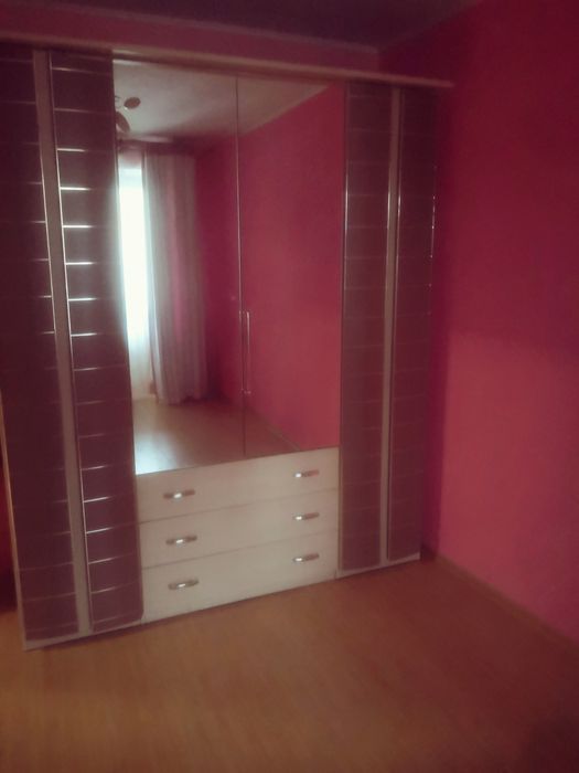 Квартира 1 - 2х комнатная посуточно почасово.