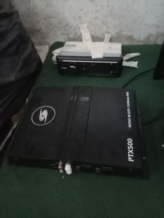 Vendo seburf radio de pen mais amplificador