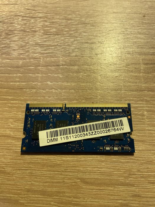 Оперативна памʼять Hynix 2Gb ddr3 1600 SODIMM