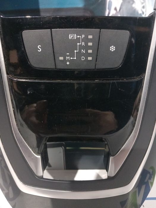 Consola moldura central Peugeot 308