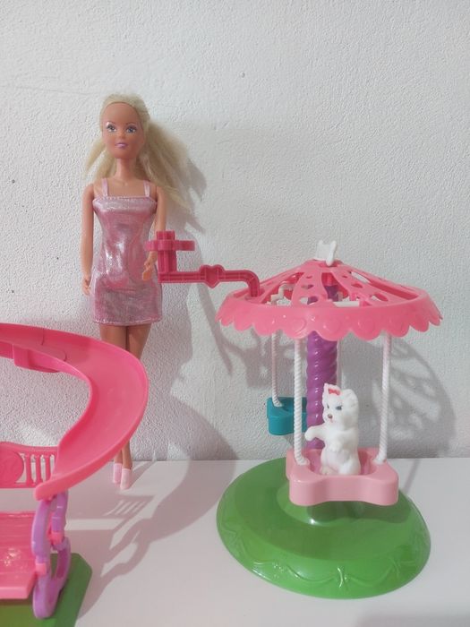 Parque canino (Escorrega e  baloiço canino)