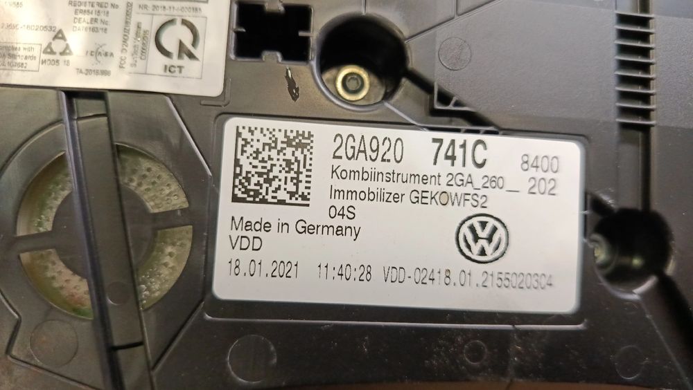 Quadrante / painel de instrumentos VOLKSWAGEN T-Roc (A11)