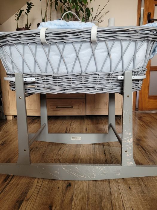 Kołyska niemowlęca