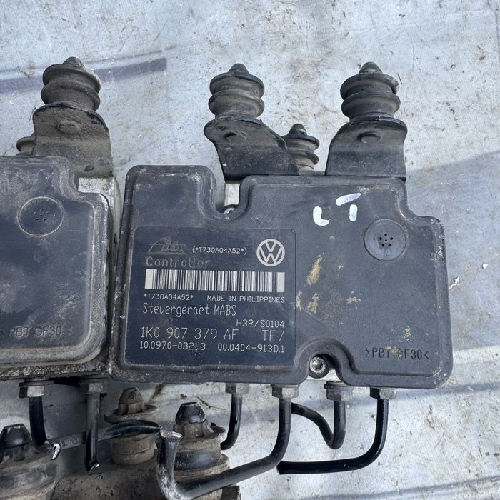 Блок ABS Caddy 1K0 907 379 P блок абс кадді тауран кадди каді кади