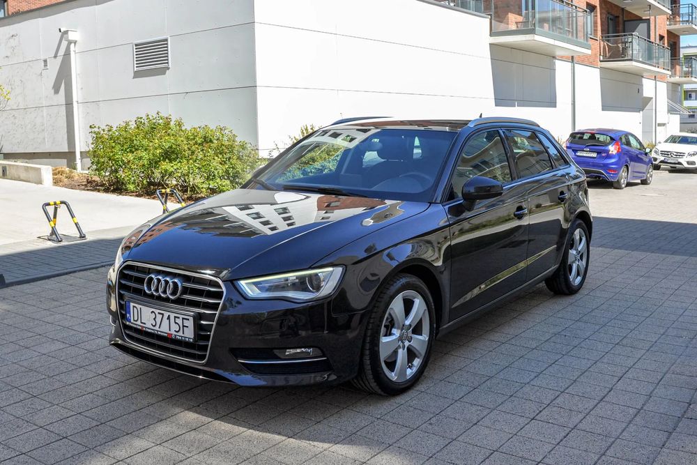 Audi A3 Sportback R Tys. Km