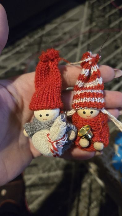 Zawieszki skrzat na choinkę.