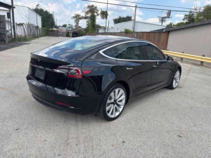 2019 Tesla Model 3 Standard Range Plus