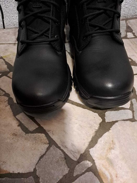 Czarne buty taktyczne