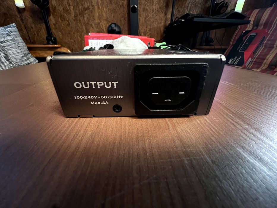 Fonte alimentação Pedalboard HarleyBenton PowerPlant ISO-1ACProModular