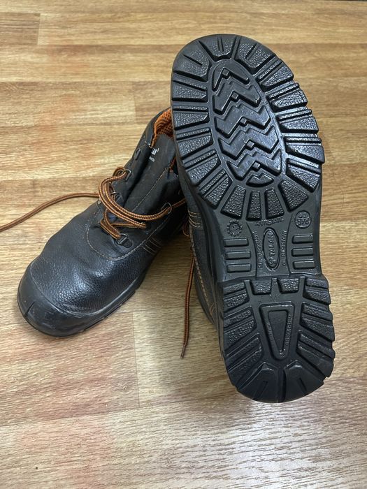 Ботинки спец взуття